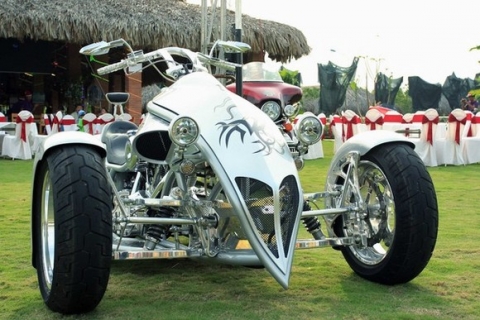 Chú 'Bọ cạp' Harley Bourget Scorpion RT