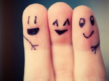 Hoa tay tiết lộ tính cách