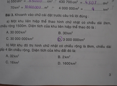 Hai bài toán cùng sai đáp án trong một trang sách.