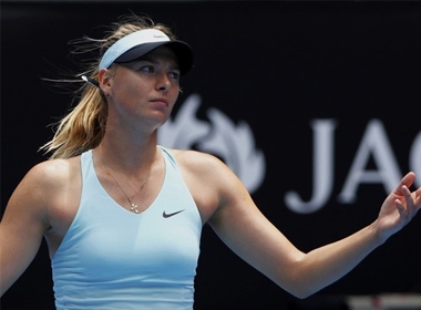 Sharapova đã tự thua!