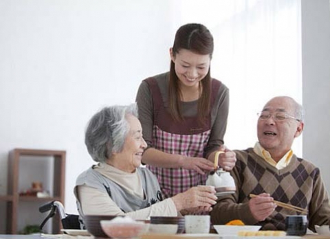 Lấy chồng xa, lấy chồng vì yêu, ngày lấy chồng lại không hề nghĩ đến một ngày mà 10 năm sau không thể về thăm bố mẹ