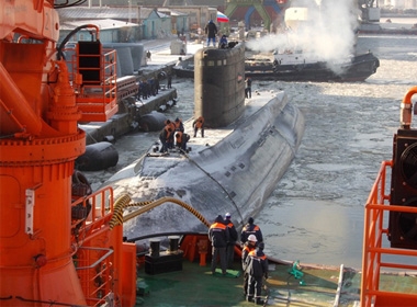 Sau lễ ký kết văn bản nghiệm thu kỹ thuật vào ngày 16/1 tại nhà máy Admiralty Verfi ở St Petersburg, tàu ngầm HQ 183 Hồ Chí Minh đã lên đường đến thành phố Kaliningrad ở cực tây của nước Nga. Ảnh: PublicSea