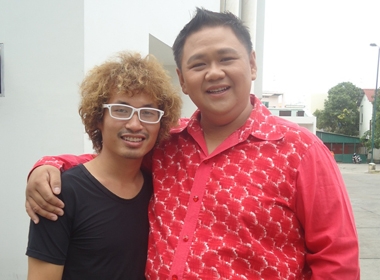 Minh Béo và ông bầu Tommy Văn.