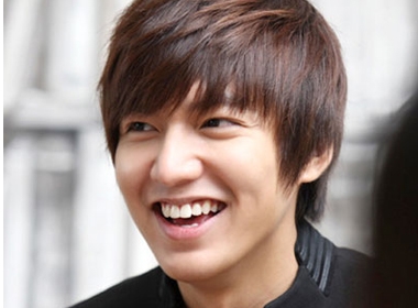 Ca sĩ, diễn viên Lee Min Ho.