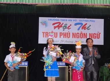 Học sinh trường THCS An Vũ tham dự cuộc thi 'Triệu phú ngôn ngữ'