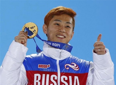 Viktor Ahn giành HC vàng tại Sochi 2014. Ảnh: Reuters.