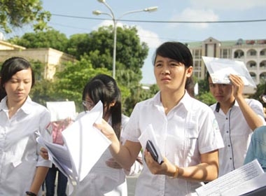 Thí sinh thi đại học năm 2013