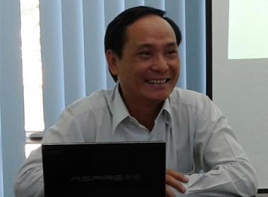 Tiến sĩ Trần Hoàng - Phó Tổng biên tập tạp chí Khoa học - Trường Đại học Sư phạm TP Hồ Chí Minh.