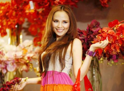 Hoa hậu Diễm Hương