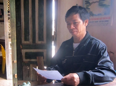 Vụ án oan ở Bắc Giang với hơn 10 năm ngồi tù, Ông Nguyễn Thanh Chấn mong cơ quan pháp luật sớm làm rõ những cán bộ bức cung và được bồi thường. Ảnh: Lường Toán