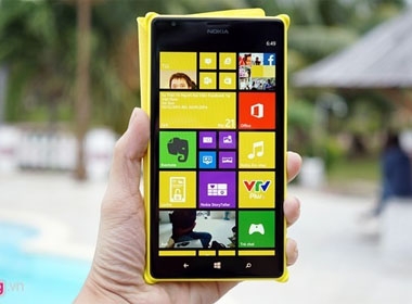 Nokia Lumia 1520 là chiếc phablet Windows Phone cao cấp nhất hiện nay với cấu hình và camera ấn tượng
