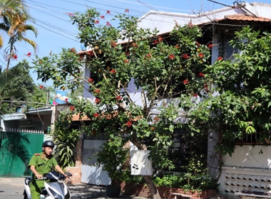 Ngôi nhà của nghệ sĩ Chánh Tín