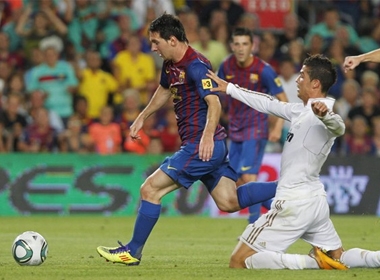 Messi có giá trị thị trường cao gấp 5 lần Ronaldo.