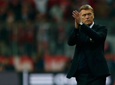 HLV David Moyes sau trận M.U thua B.M 1-3 - Ảnh: Reuters