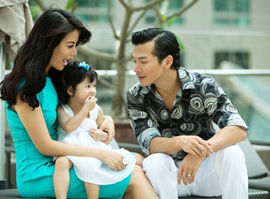 Vợ chồng Trương Ngọc Ánh và con gái Bảo Tiên