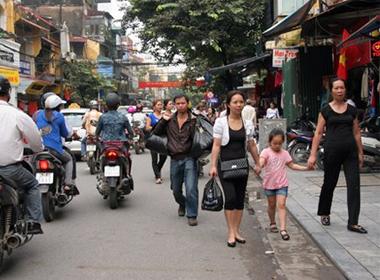 Phố đi bộ luôn thu hút đông khách du lịch