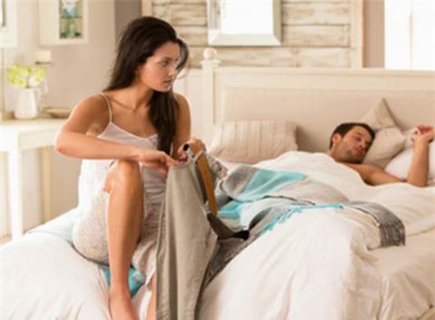 Vợ trả thù chồng bội tình (Ảnh minh họa)