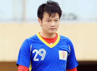 Tiền đạo Văn Quyến