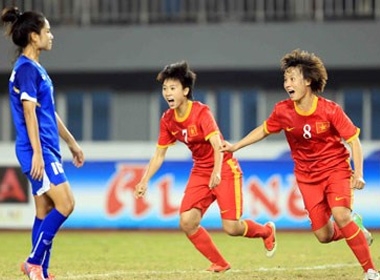 ĐT nữ Việt Nam chỉ còn cách tấm vé dự World Cup đúng một trận đấu