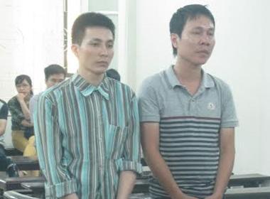 Các bị cáo bị xét xử tội danh Tiêu thụ tài sản do người khác phạm tội mà có