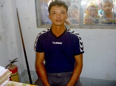 Ghen tuông, Nguyễn Thanh Hùng đã giết vợ, đâm con và tính phóng hỏa đốt nhà
