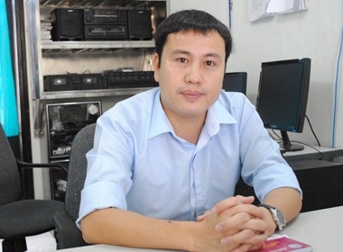 Thầy Lê Đình Tân, phó phòng công tác chính trị và sinh viên trường ĐH Thương mại