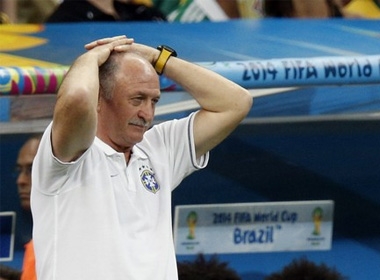 World Cup 2014: Ông Scolari chính thức bị sa thải