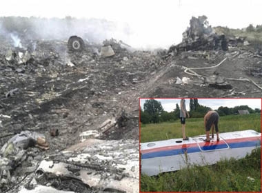 Máy bay Malaysia rơi ở Ukraine, 295 người chết