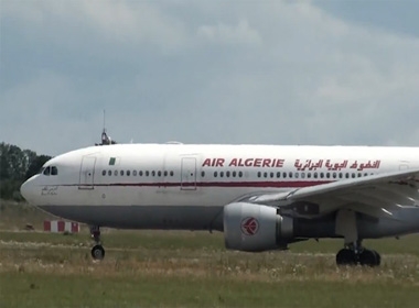 Burkina Faso thông báo tìm thấy máy bay Air Algerie mất tích