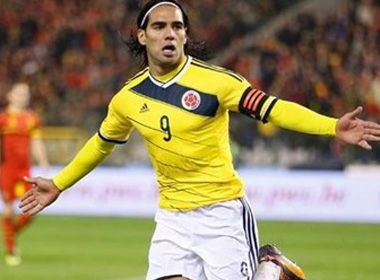 Real có 'mãnh hổ' Falcao với giá giật mình