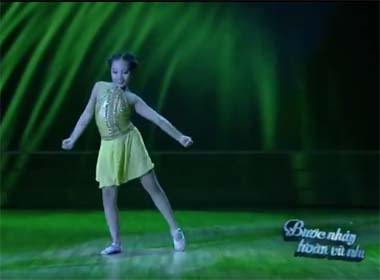 Bước nhảy hoàn vũ nhí 2014 tập 2: Phần thi của Nguyễn Trang Linh