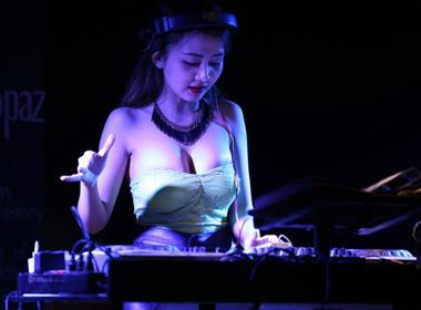 Thế giới DJ: Chất kích thích và những cạm bẫy
