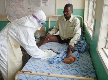 Dịch Ebola nguy hiểm có thể vào Việt Nam qua đường du lịch