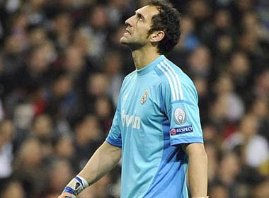 Số đông fan Real Madrid muốn Diego Lopez ở lại