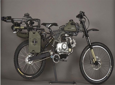 Chiếc xe gắn động cơ Motopeds Survival Bike: Black Ops.