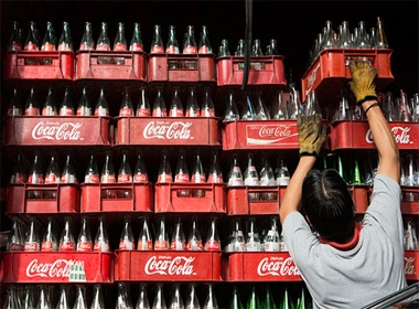 Thương hiệu Coca Cola: 'Ta về ta tắm ao ta'