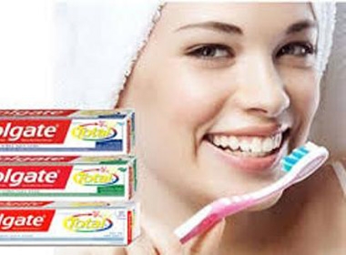 Sự thật về chất gây ung thư, sinh non trong đánh răng Colgate