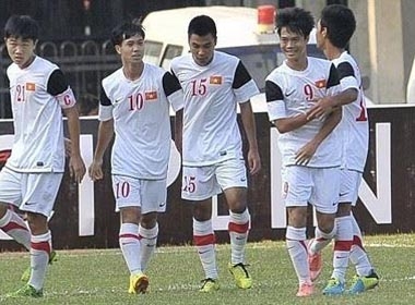 Phân tích lợi, hại U19 Việt Nam thi đấu V-League