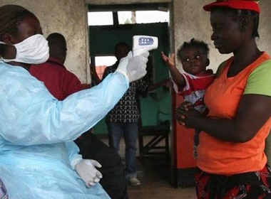 Bác sĩ nhiễm Ebola vẫn tử vong dù đã tiêm 'thần dược'