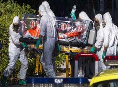 WHO: 120 nhân viên y tế chết từ khi Ebola bùng phát