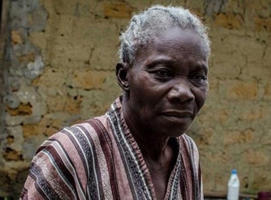 5 người thân của bà Amanda Ellis tử vong vì Ebola
