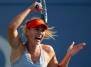 Hồi hộp với Sharapova