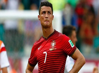 Ronaldo bất ngờ bị loại khỏi đội tuyển Bồ Đào Nha