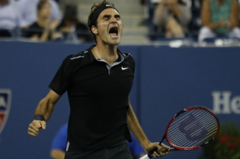 Federer vào bán kết ngoạn mục