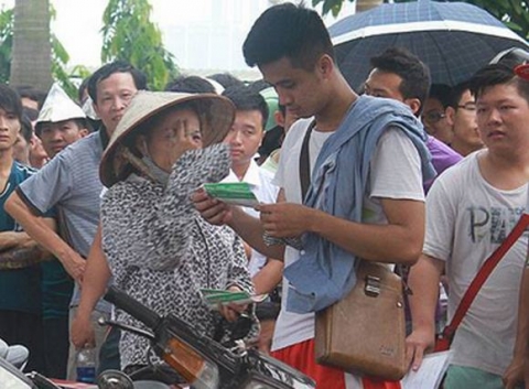 VFF rút quyền nhà phân phối, ngăn nạn phe vé các trận của U19 Việt Nam