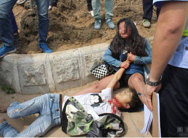 Thanh niên lái xe gắn máy chết tại chỗ