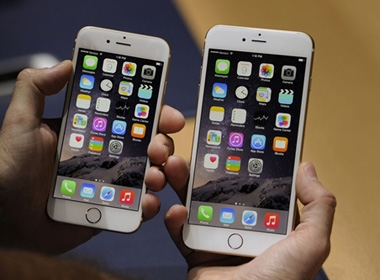 Ra mắt iPhone 6, cổ phiếu Apple mất giá