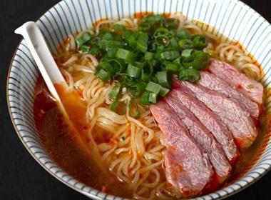 8 sự thật 'giật mình' về mì ăn liền