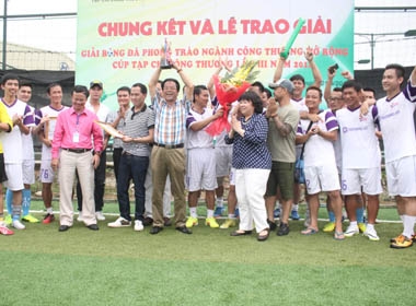  Chiến thắng dễ dàng, CLB bóng đá Ngôi sao Việt Nam vô địch cúp Bộ Công thương