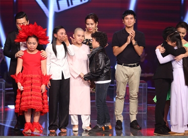 Giọng hát Việt nhí 2014 liveshow 6: Cô bé quy y dừng cuộc chơi